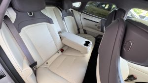 AVATR 06 ULTRA AWD EV