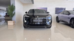 AVATR 11 4 seats AWD EV