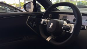 AVATR 11 4 seats AWD EV