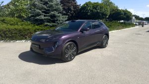 AVATR 07 ULTRA AWD EV